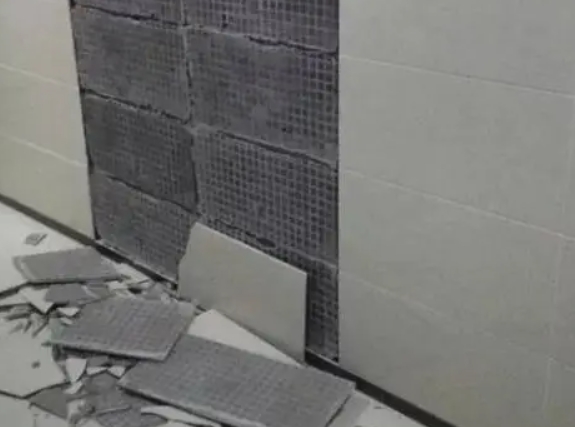 清流瓷砖空鼓维修公司分享下清流墙砖松动维修的知识